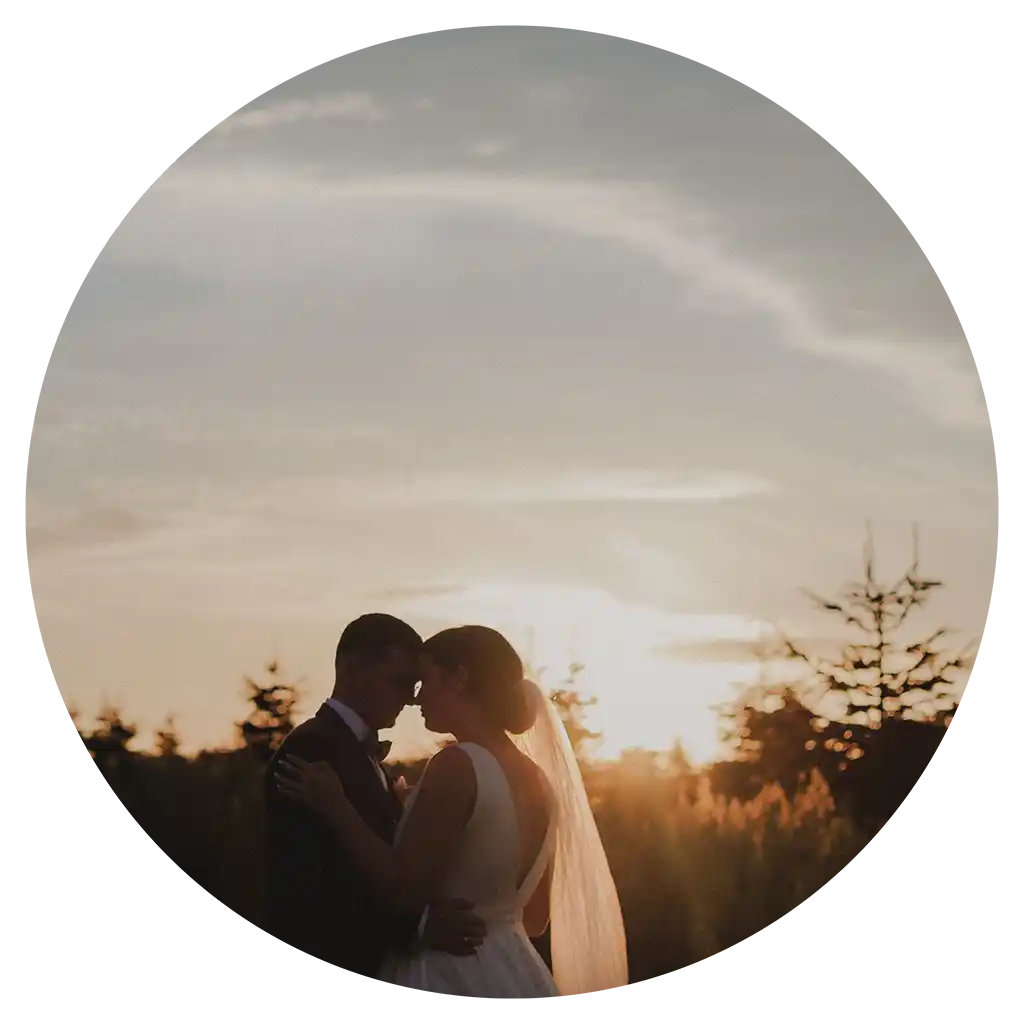 antoine et nina au chateau de magneux hauterives loire chloe buera sorbe photographe